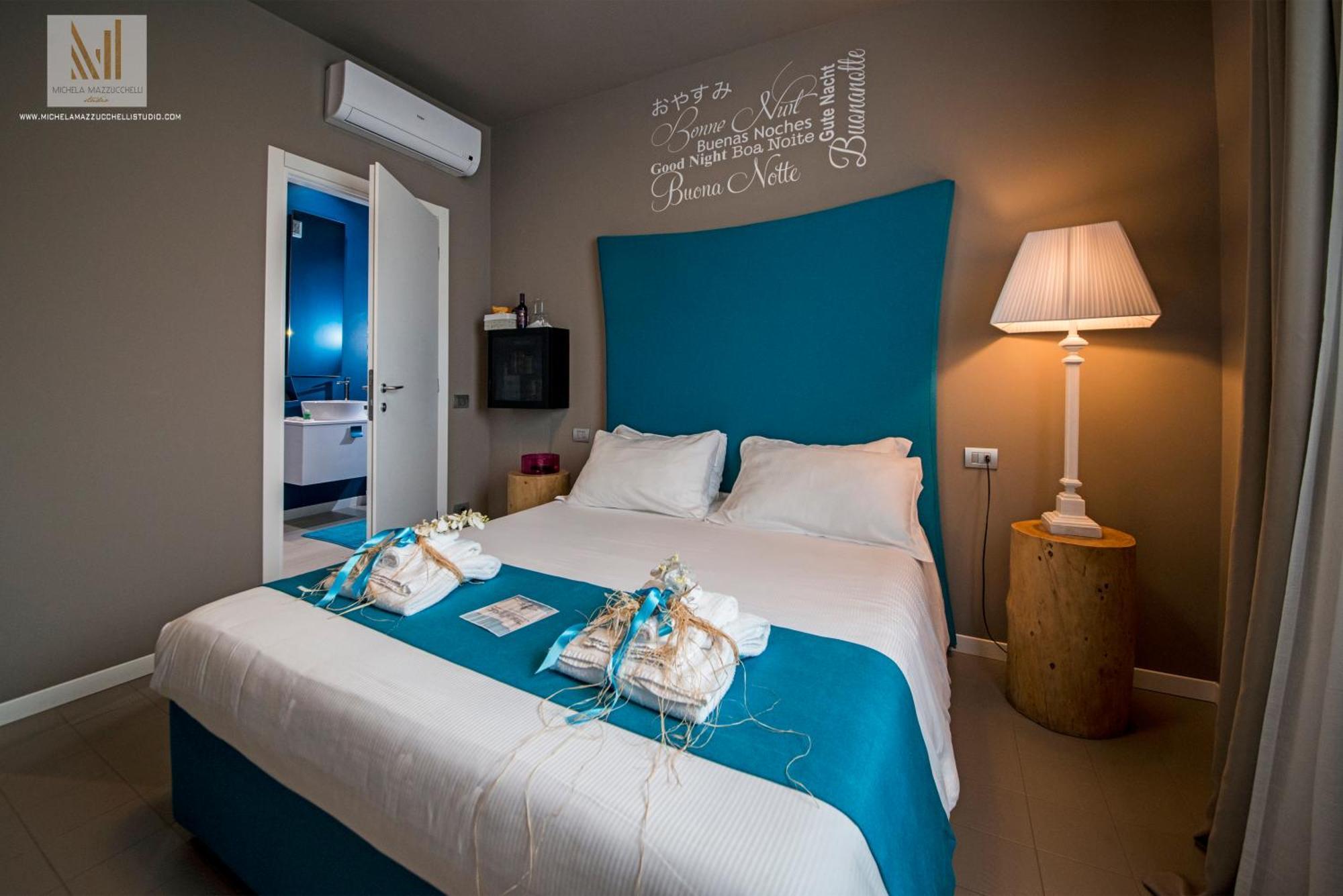 Art B&B Design Costa Volpino Extérieur photo