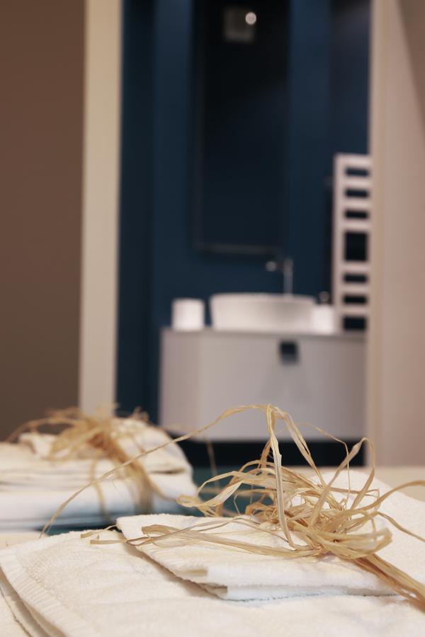 Art B&B Design Costa Volpino Extérieur photo