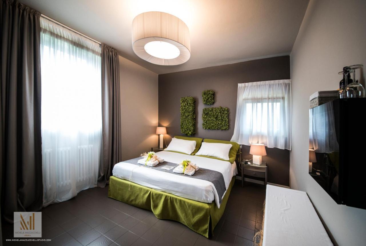 Art B&B Design Costa Volpino Extérieur photo
