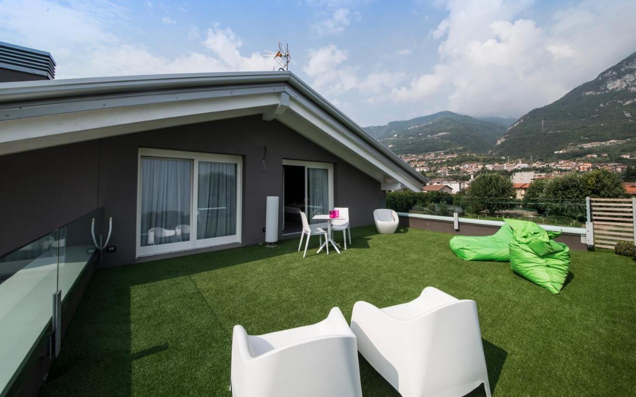 Art B&B Design Costa Volpino Extérieur photo