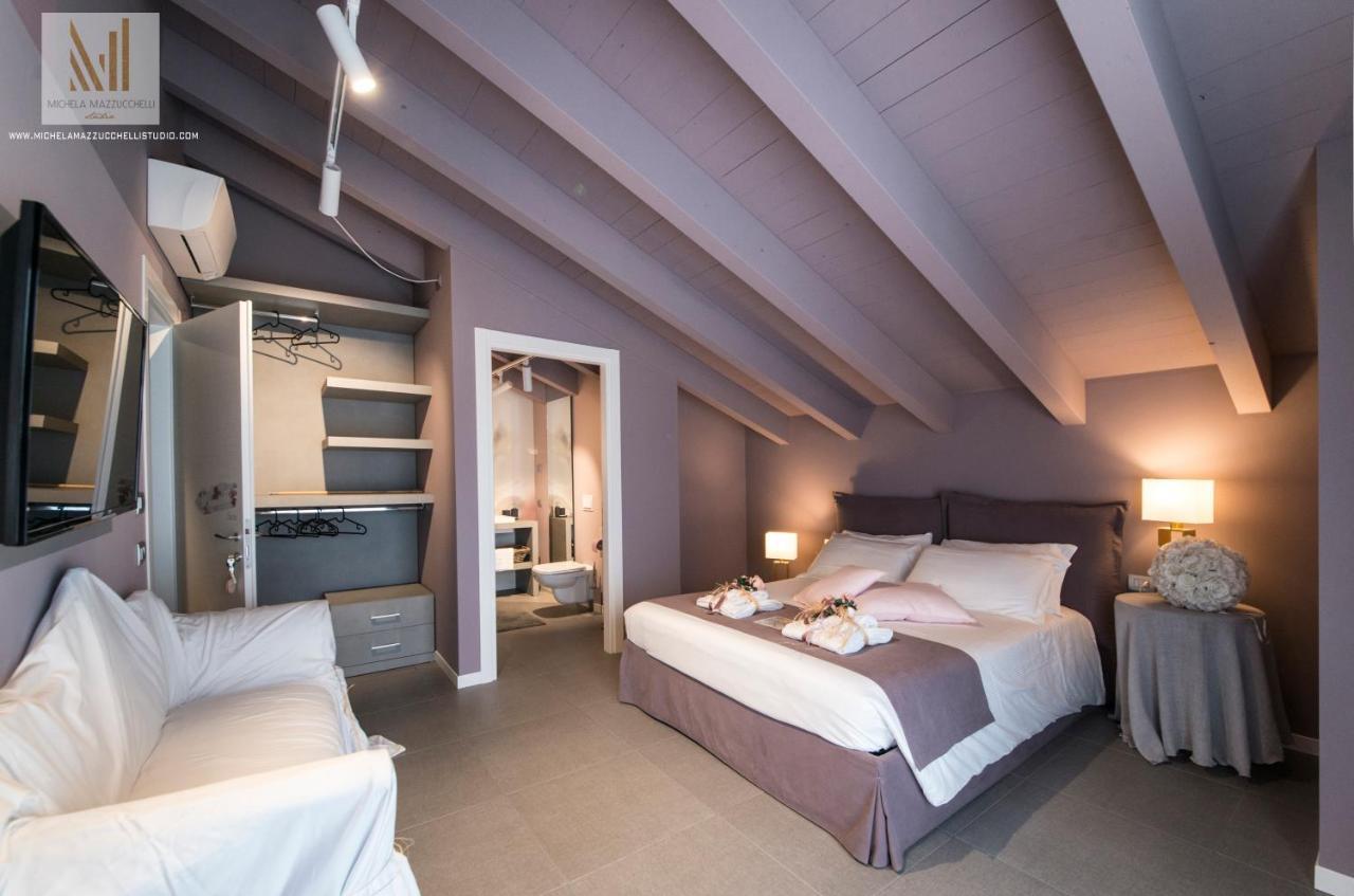 Art B&B Design Costa Volpino Extérieur photo